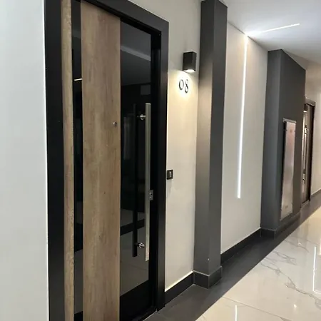 Ap Luxury Penthouse Apartment